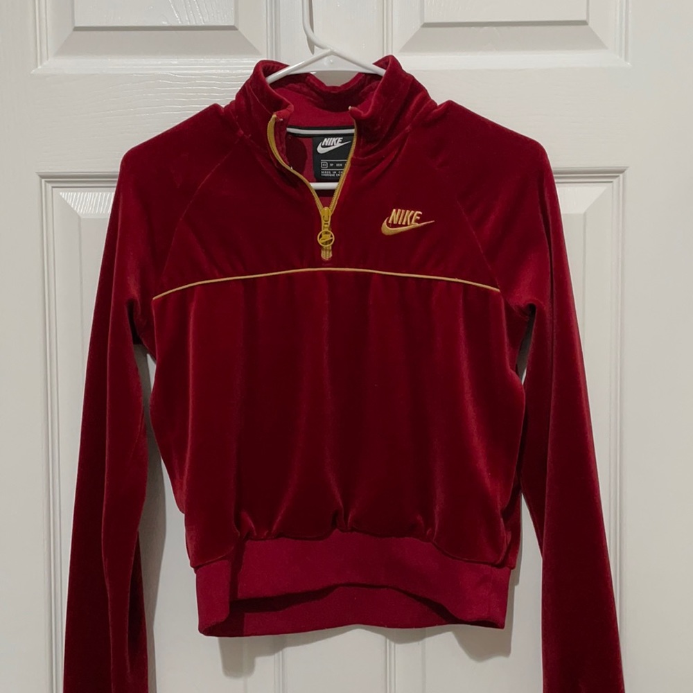 NIKE QUARTER ZIP